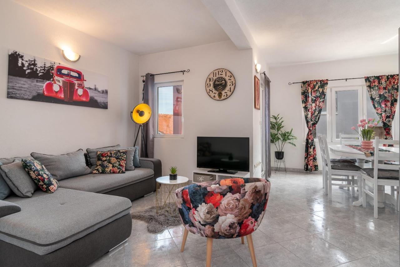 Holiday Villa Nostra Трогір Екстер'єр фото