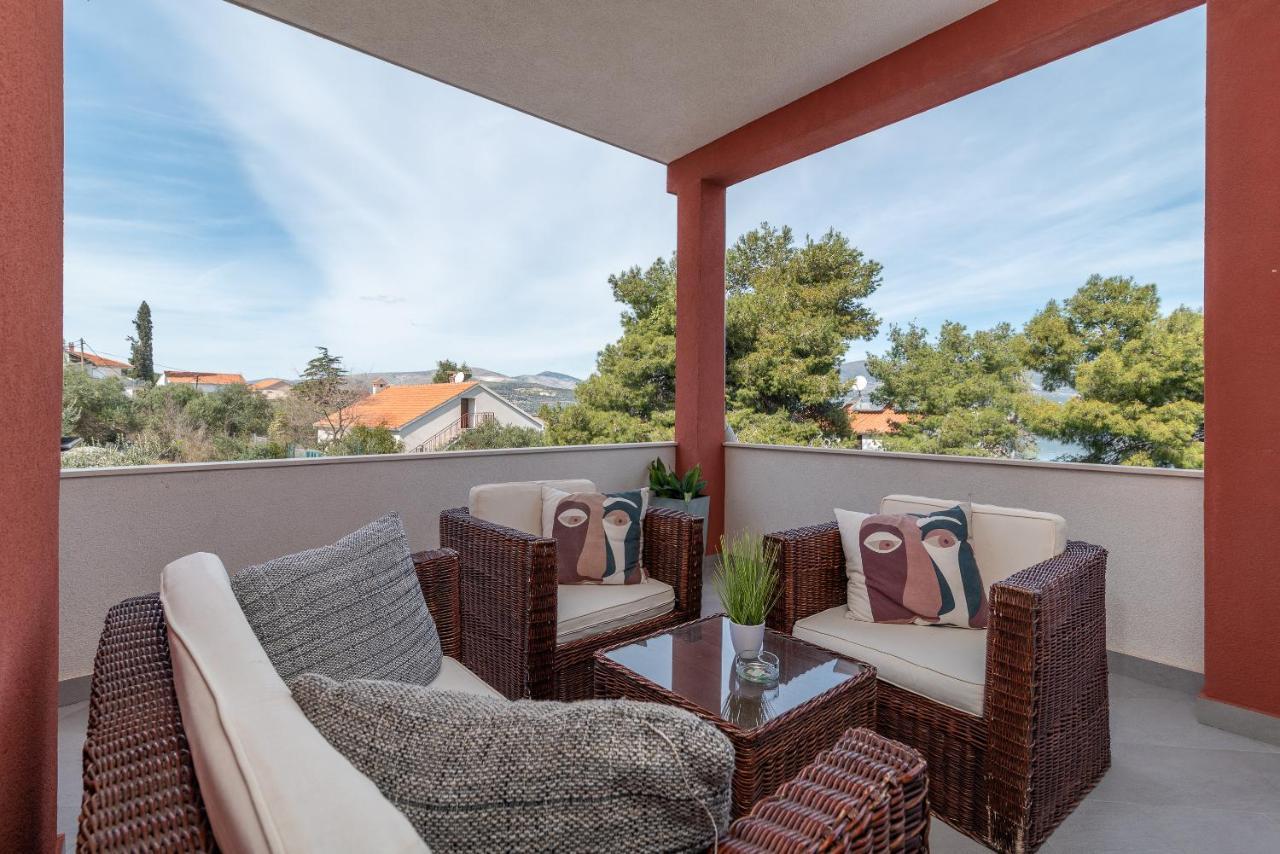 Holiday Villa Nostra Трогір Екстер'єр фото