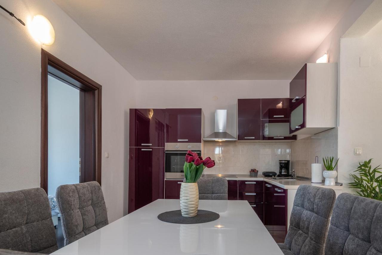 Holiday Villa Nostra Трогір Екстер'єр фото