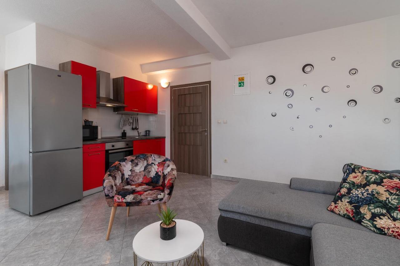 Holiday Villa Nostra Трогір Екстер'єр фото