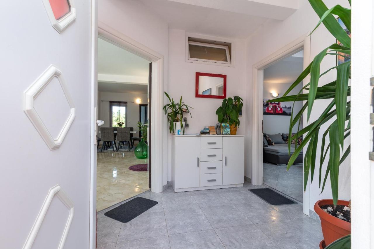Holiday Villa Nostra Трогір Екстер'єр фото